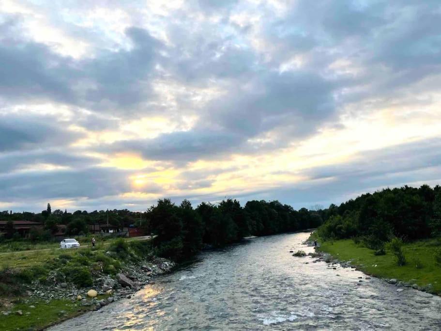 La-Marti, Idyllische Unterkunft Mit Kamin Bagdati Exterior photo